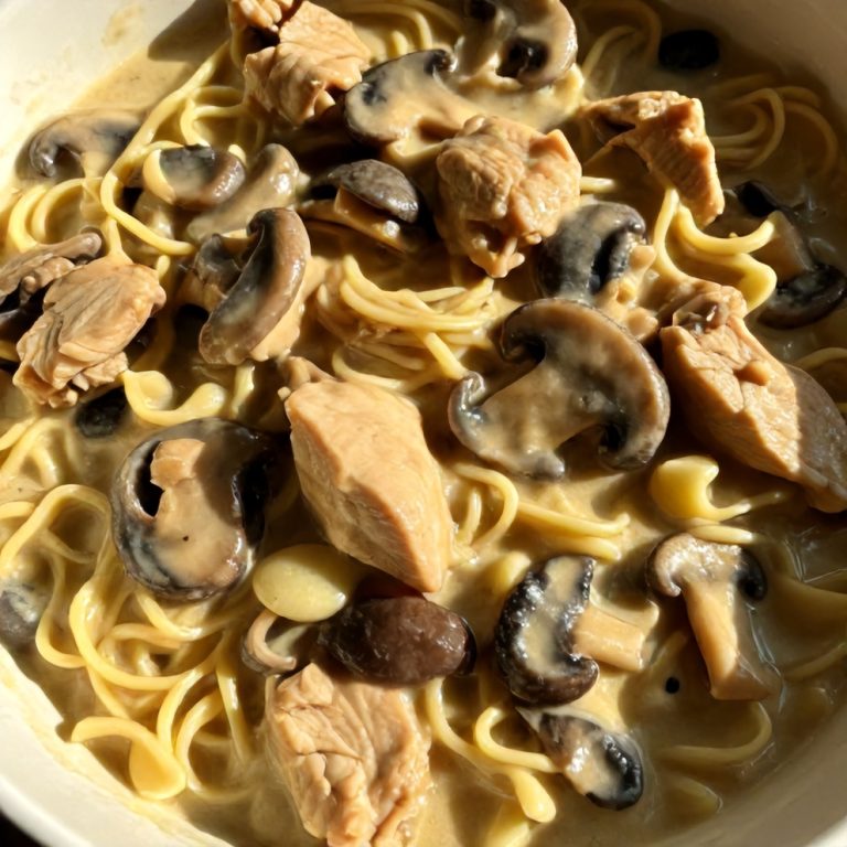 Creamy Chicken Stroganoff